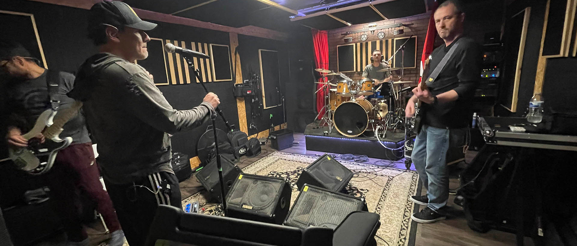 GigRite rehearsal studio with drum kit and backline